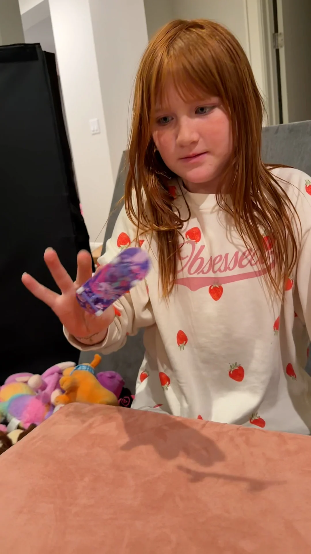 Adley's Vlog Life Fingerboard - Image 3