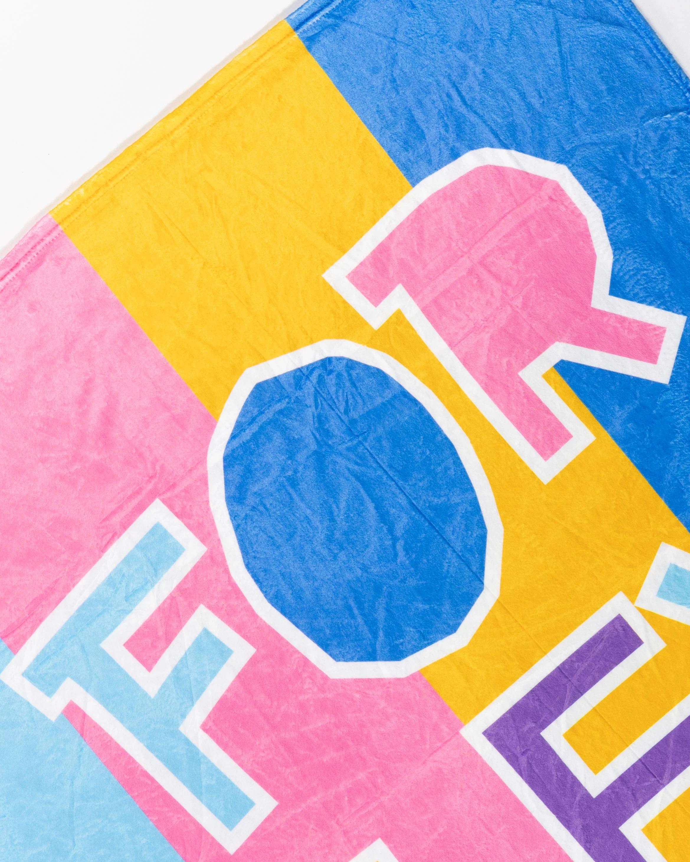 A for Adley Comfy Cozy Blanket - Image 3
