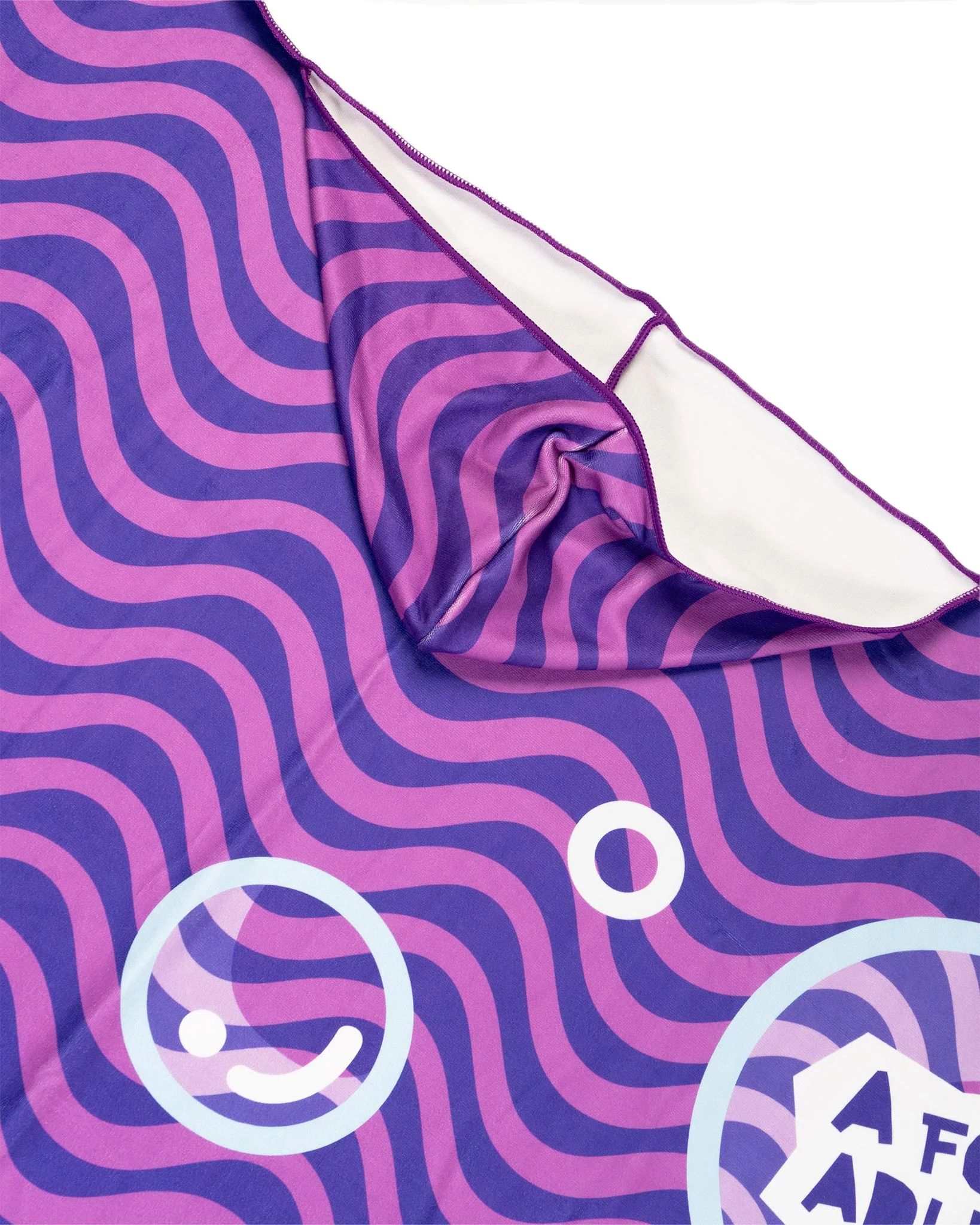 Navey's Baby Monkey Towel - Image 3